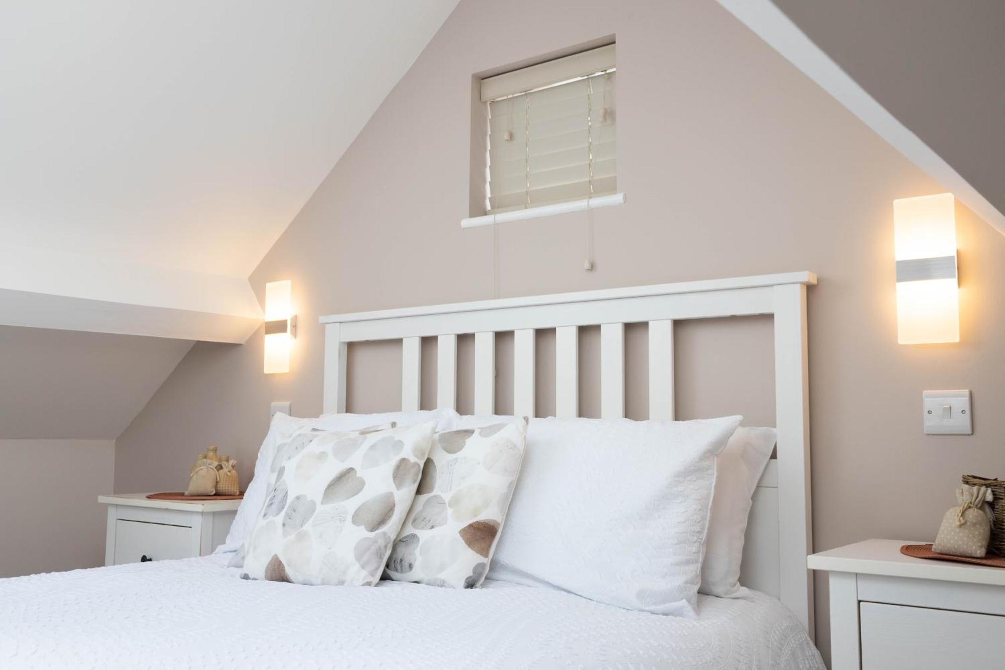 The Cwtch Fishguard Villa Trecwn ภายนอก รูปภาพ