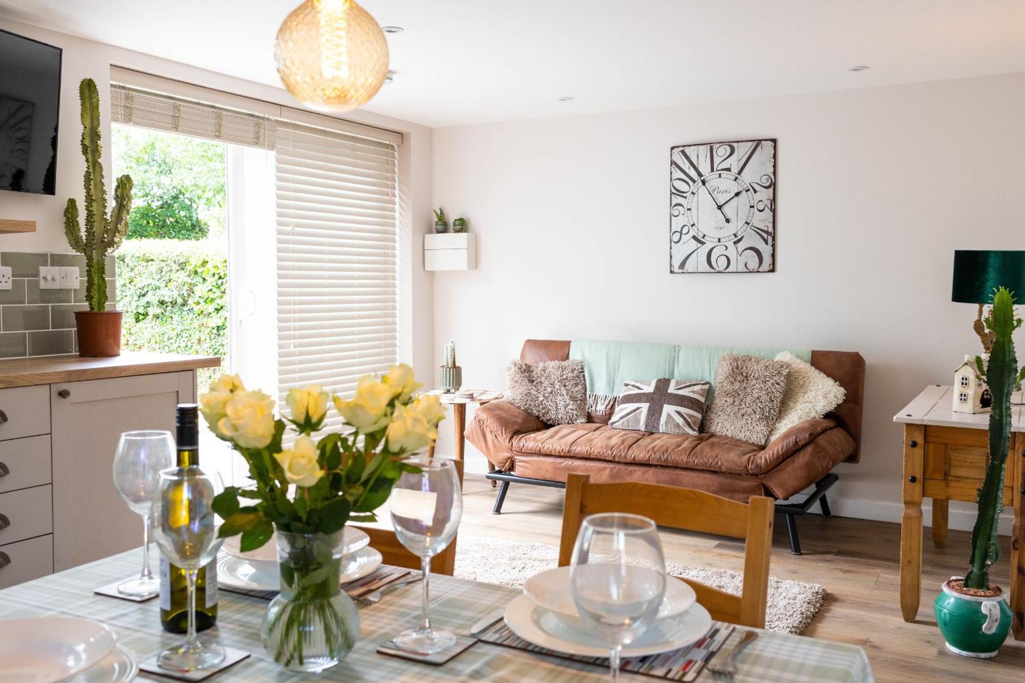 The Cwtch Fishguard Villa Trecwn ภายนอก รูปภาพ